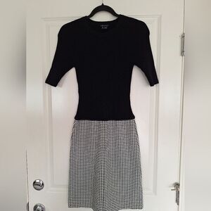 THEORY Jothena  Black White Ribbed Wool Houndstooth Mod Sweater Dress P/TP